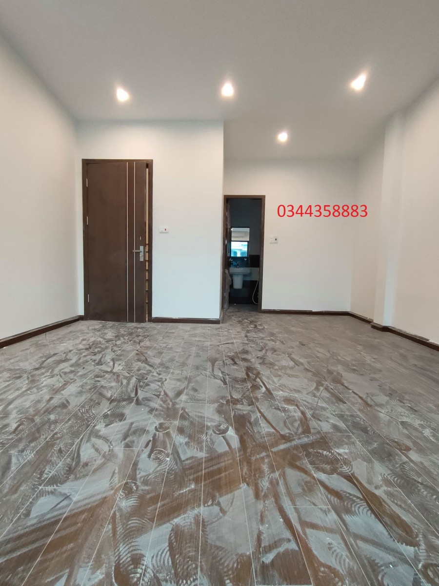 Siêu Hiếm Nhà 57mx5t Đỗ Đức Dục giá chỉ có 3,3 tỷ