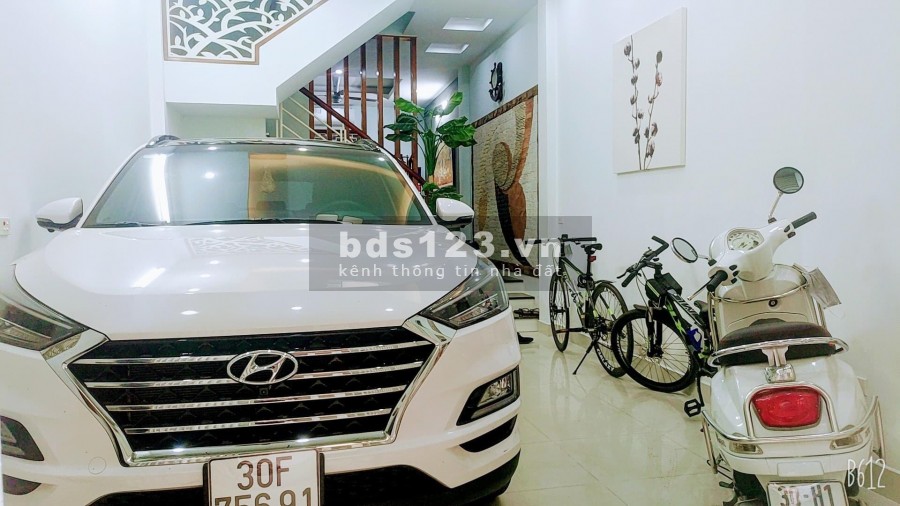 Duy nhất 1 căn hot khu phân lô, ô tô tránh, diện tích sử dụng: 80m2, gara để 2 ô tô, mặt tiền 4.5m, giá 8.3 tỷ, có thương lượng