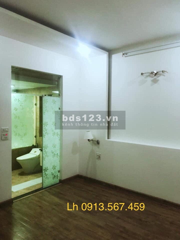 Biệt thự đẳng cấp Ngọc Lâm 65m2 x 5 tầng x Mt 5m giá 7.5 tỷ