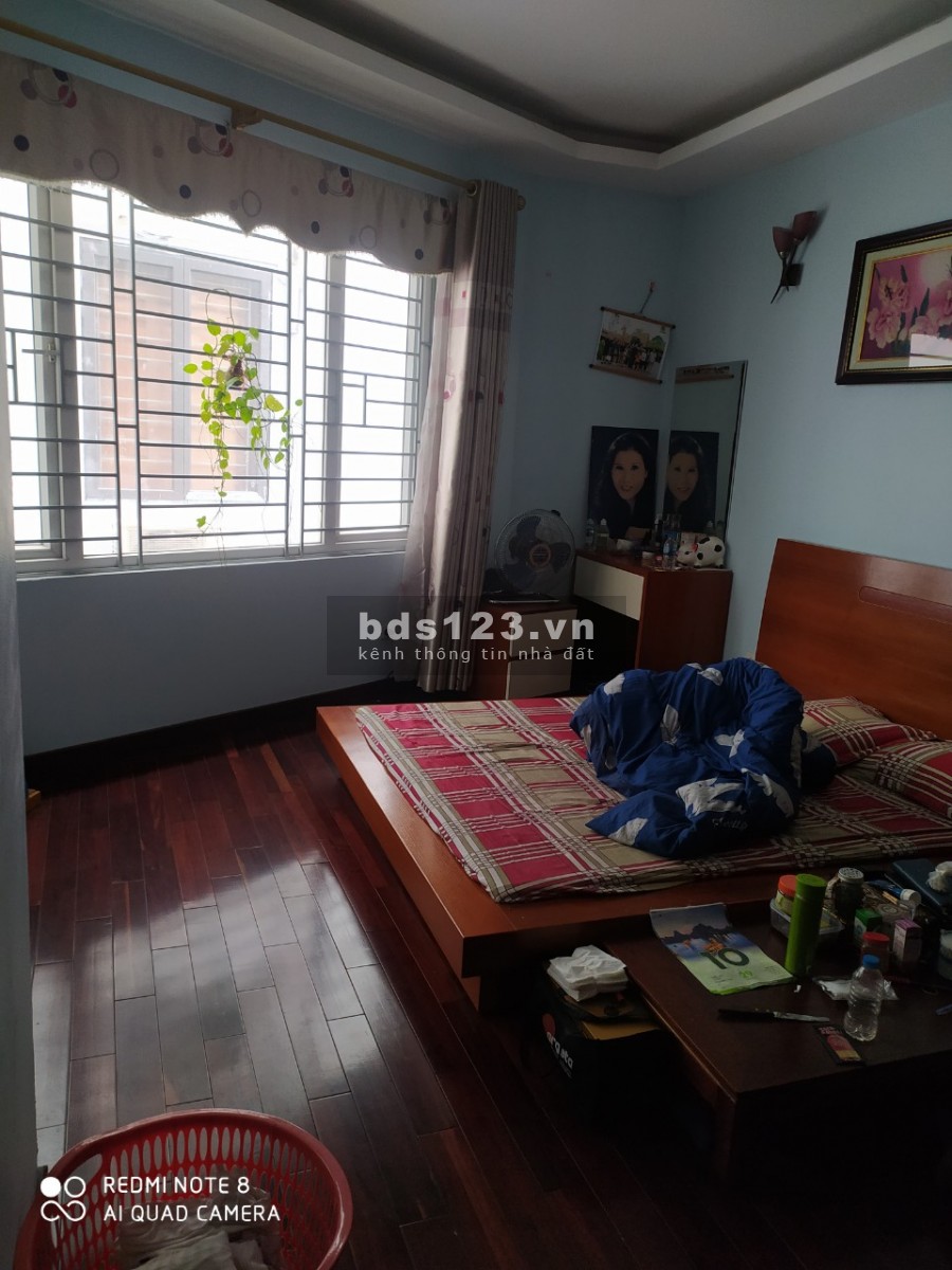 Bán nhà siêu đẹp Ngọc Lâm, Long biên, nhỉnh 3 tỷ, 5 tầng đúc