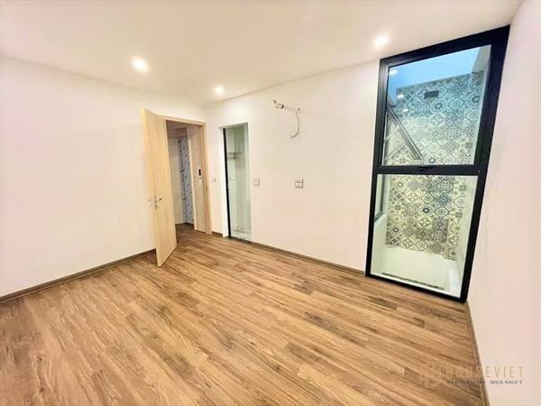 Bán nhà phố Đỗ Quang - Trần Duy Hưng. Vỉa hè, 2 ô tô tránh, thang máy, KD. 68m x 7T. 21 tỷ.