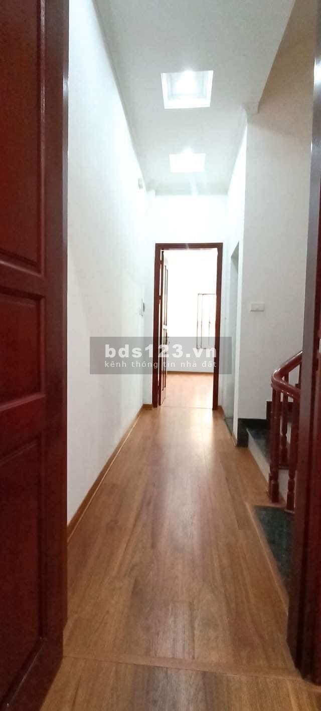 Nhà mới đẹp 5T ngõ 52 Mỹ Đình full nội thất, DT 42m2, MT 4m, Giá 4.8 tỷ
