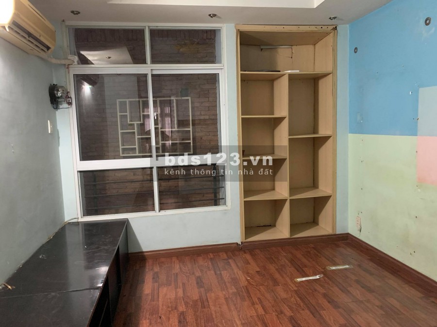 Cho thuê nhà nguyên căn 5 pn Thích Quảng Đức, Phú Nhuận, lh 0906699824