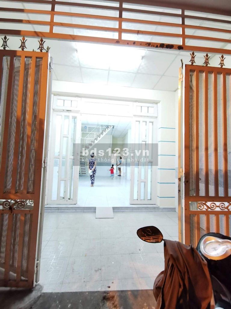 Cho thuê nhà Mặt tiền đường Nguyễn Qúy Yêm, Phường An Lạc, quận Bình Tân.