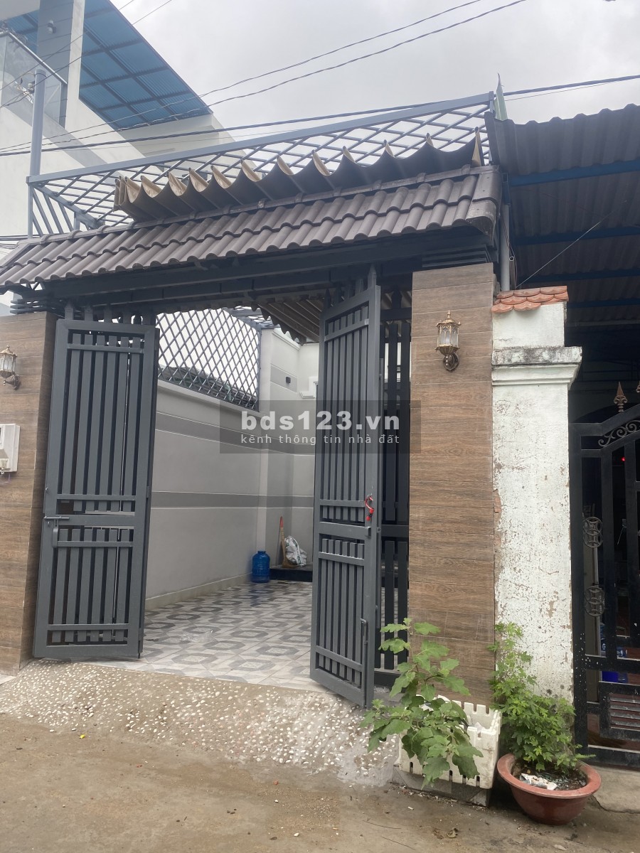 Nhà sổ Hồng riêng thổ cư Kp3 Trảng Dài sát đường Đồng Khởi