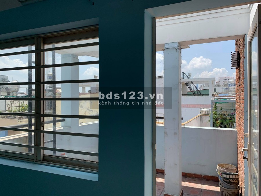 Cho thuê nhà nguyên căn 5 pn Thích Quảng Đức, Phú Nhuận, lh 0906699824