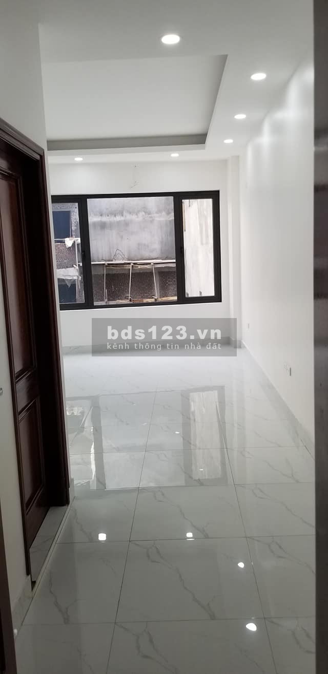 Nhà đẹp Mỹ đình ô tô đỗ cửa 392, 5 tầng giá nhỉnh 3 tỷ, khu dân cư
