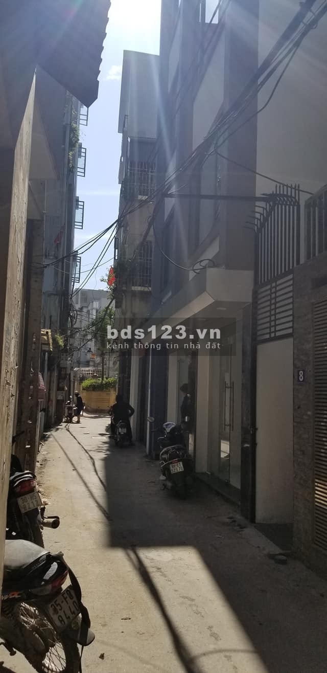 Nhà đẹp Mỹ đình ô tô đỗ cửa 392, 5 tầng giá nhỉnh 3 tỷ, khu dân cư