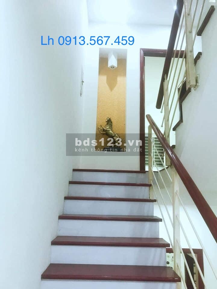 Biệt thự đẳng cấp Ngọc Lâm 65m2 x 5 tầng x Mt 5m giá 7.5 tỷ