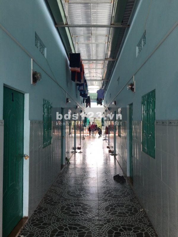 Bán 2 dãy trọ 260m2 gần KCN Tân Đức, giá 1 tỷ 700 triệu/dãy, sổ hồng riêng