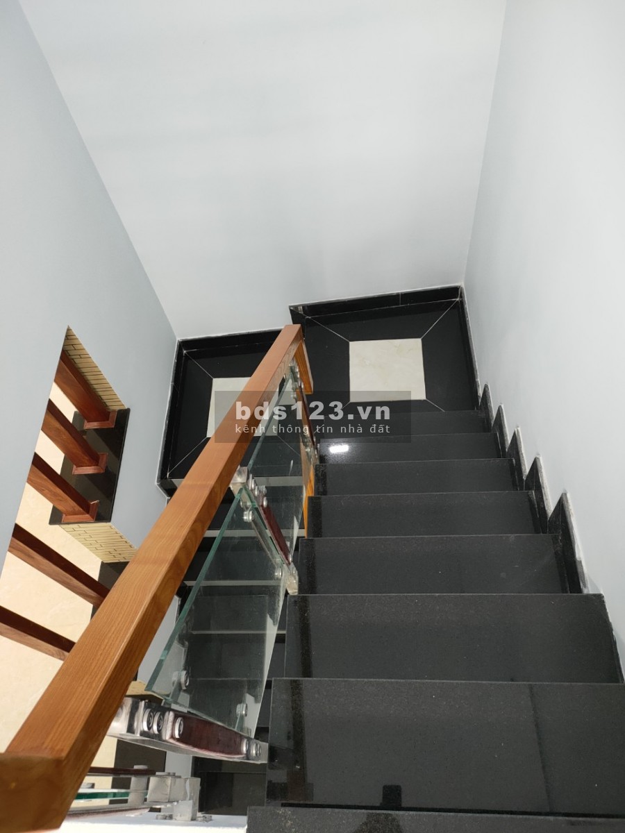 Âu Cơ Q.Tân Bình 1 trệt 1 lầu 40m2 hẻm xe hơi nhỉnh 4 tỷ