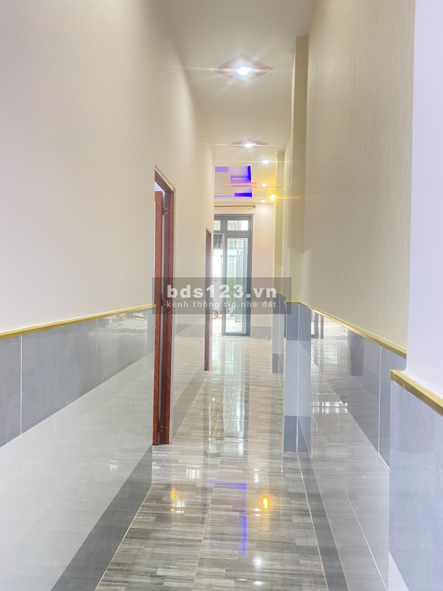 Nhà sổ Hồng riêng thổ cư Kp3 Trảng Dài sát đường Đồng Khởi