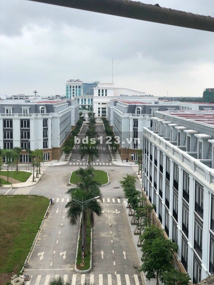Gia đình cần bán gấp căn hộ cao cấp chung cư Eurowindow park city Thanh Hóa