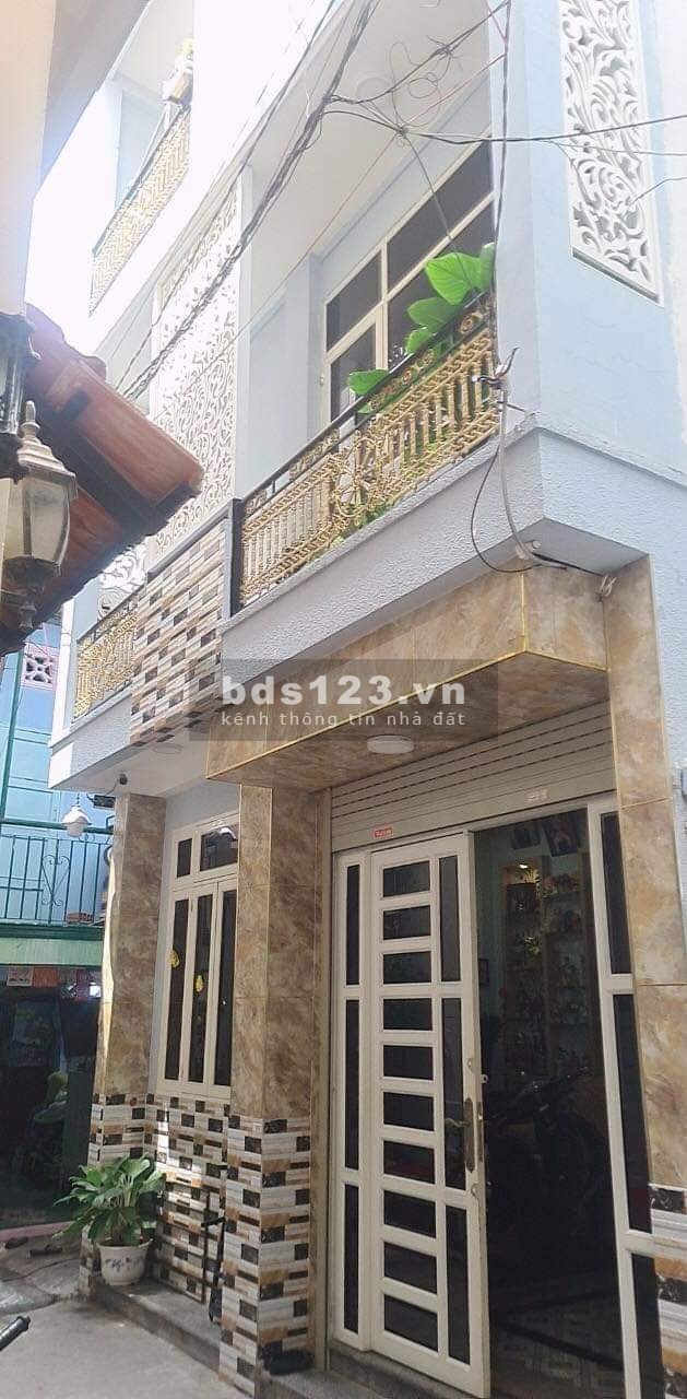 Nhà đẹp 3 tỷ nhỉnh gần Lê Hoàng Phái đường số 5 phường 17 Gò Vấp, dt 40m2, 2 tầng