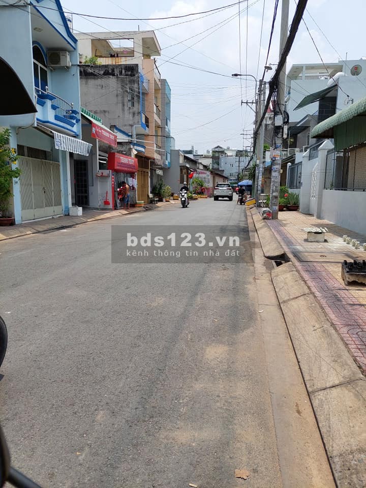 72m2, Xe hơi ngủ trong nhà, 6 tỷ, 4x18, Gò Dầu, Tân Qúy, T.Phú. Bán gấp