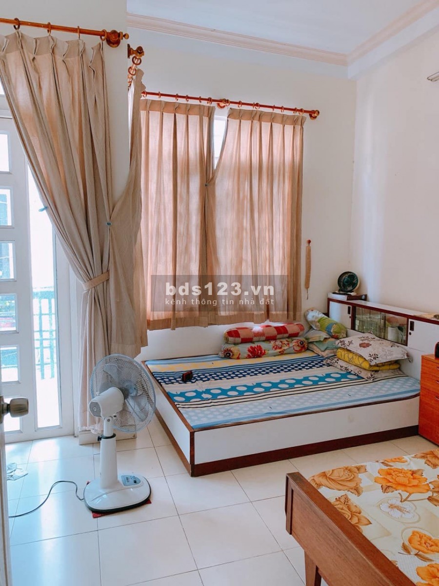 72m2, Xe hơi ngủ trong nhà, 6 tỷ, 4x18, Gò Dầu, Tân Qúy, T.Phú. Bán gấp