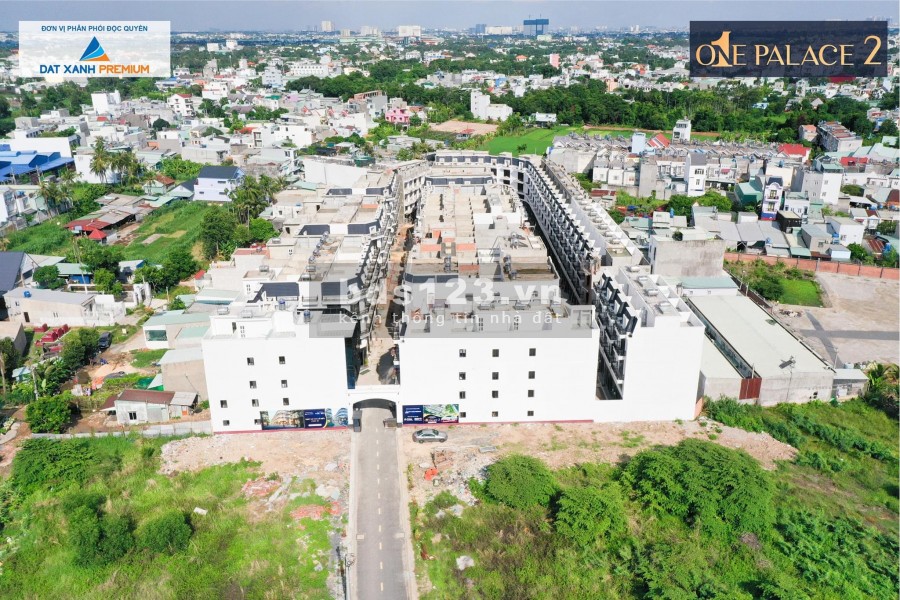 Nhà phố liền kề One Palace 2 ven sông, Đã có sổ 1 trệt 1 lửng 2 lầu và sân thượng 4 PN, 5 WC, MT đường Thạnh Xuân, Quận 12