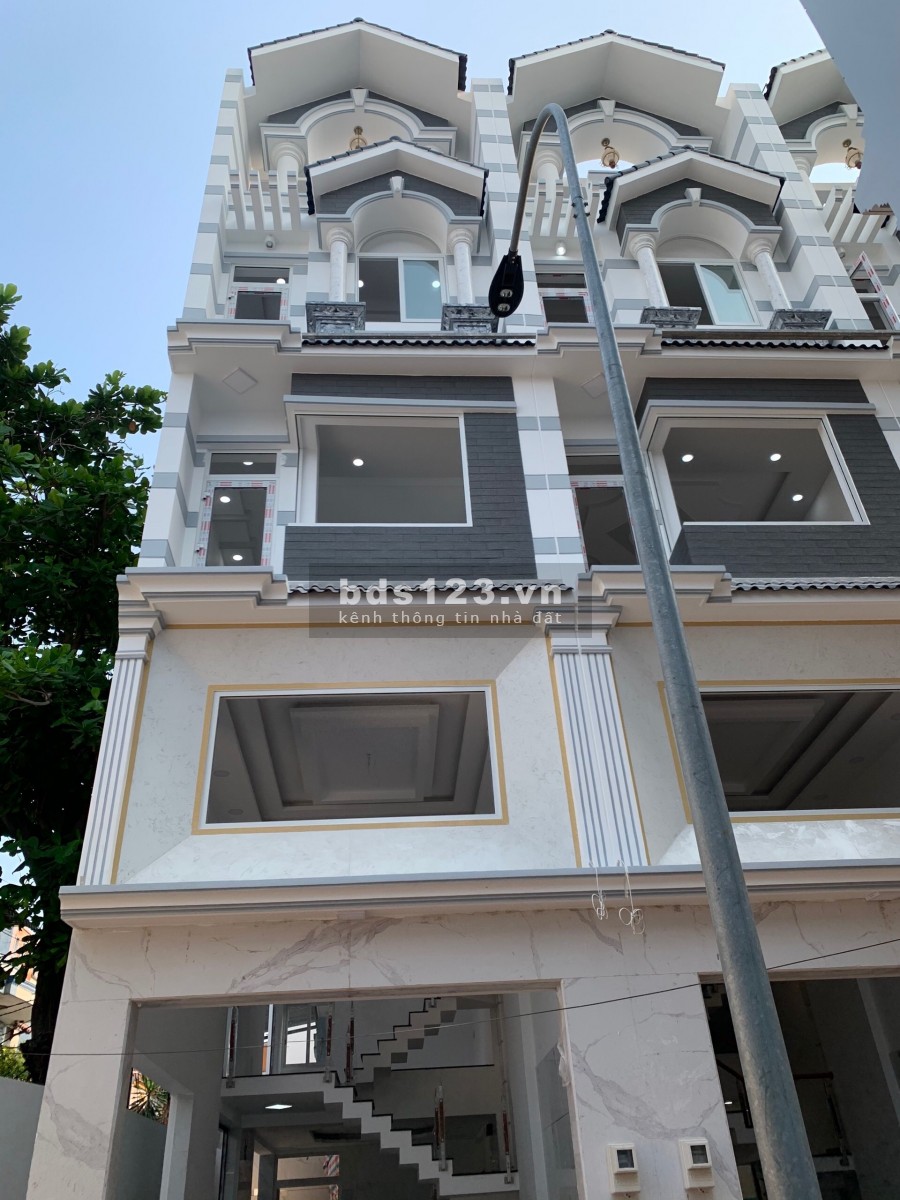 Nhà phố cao cấp sổ hồng riêng, chính chủ không qua môi giới
