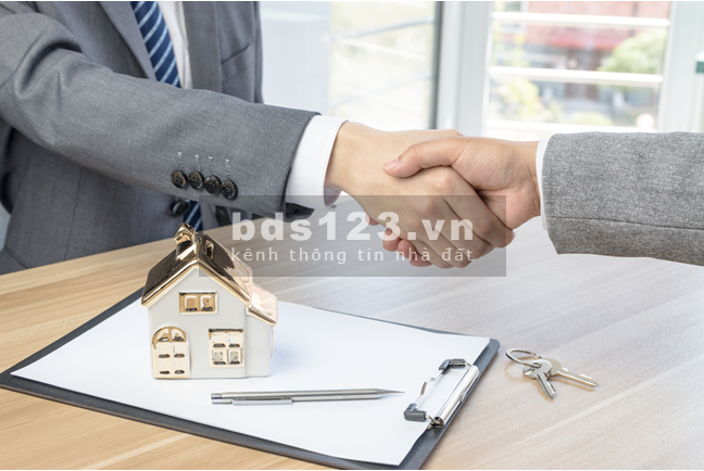 Bán nhà Bát Khối, nhà đẹp ngõ ô tô, 9 bước sang Hồ Gươm, 32m2, giá 4 tỷ
