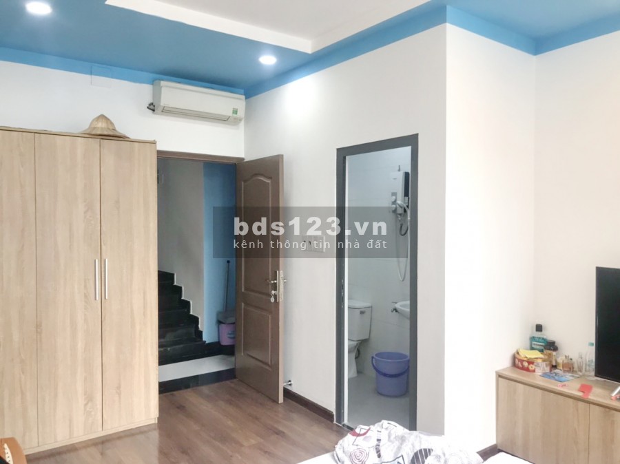 Bán nhà đẹp 3 lầu mặt tiền KD đường Hồ Hảo Hớn P.Cô Giang Quận 1
