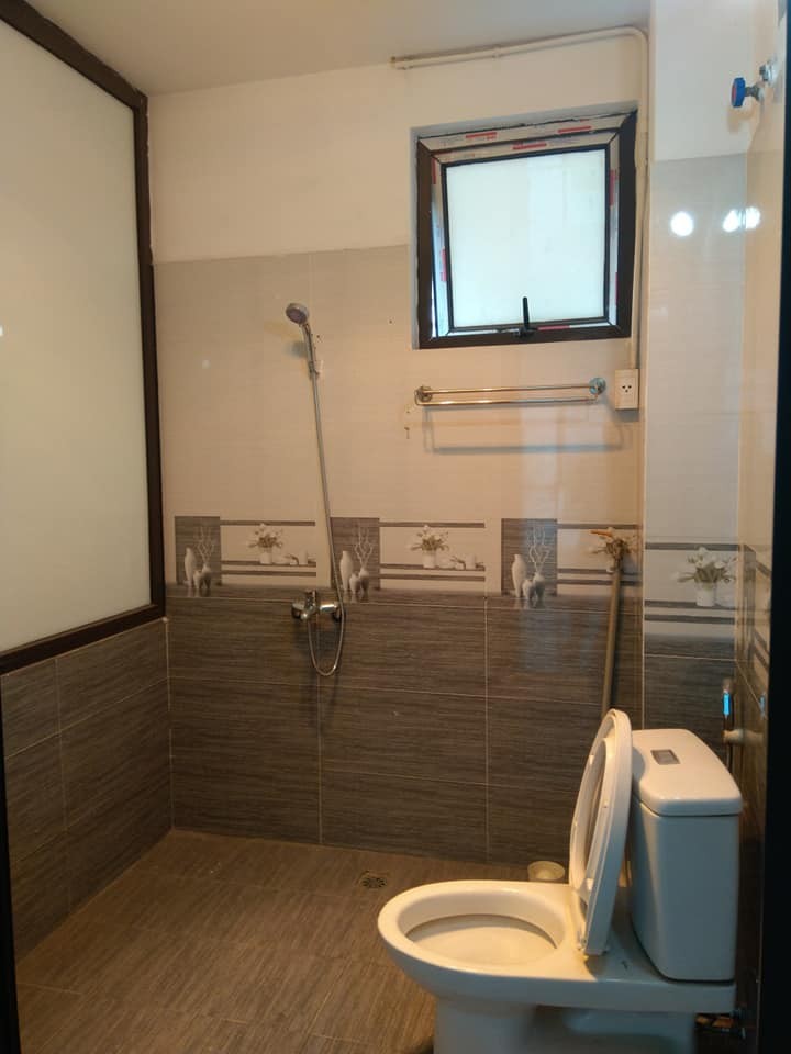 Bán Nhà Phố Trung Kính – Cầu Giấy, 62m2x6T, KD, Ô Tô Vào Nhà, Giá 12.9 Tỷ