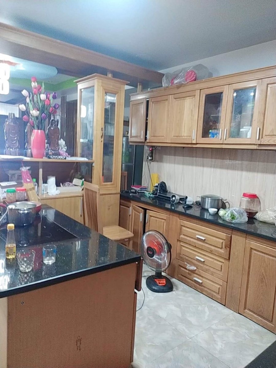 Bán nhà mặt tiền 5x27m 2 lầu đường Cầu Xéo quận Tân Phú chỉ 15.3 tỷ
