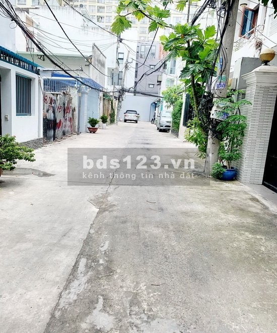 Bán lô đất thổ cư HXH 52 Nguyễn Thị Thập, phường Bình Thuận, Quận 7
