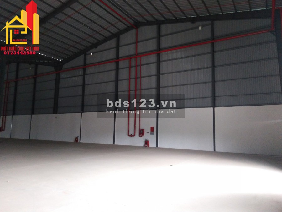 Cho thuê kho xưởng mới đẹp 2000m2 đường xe container Quận 9
