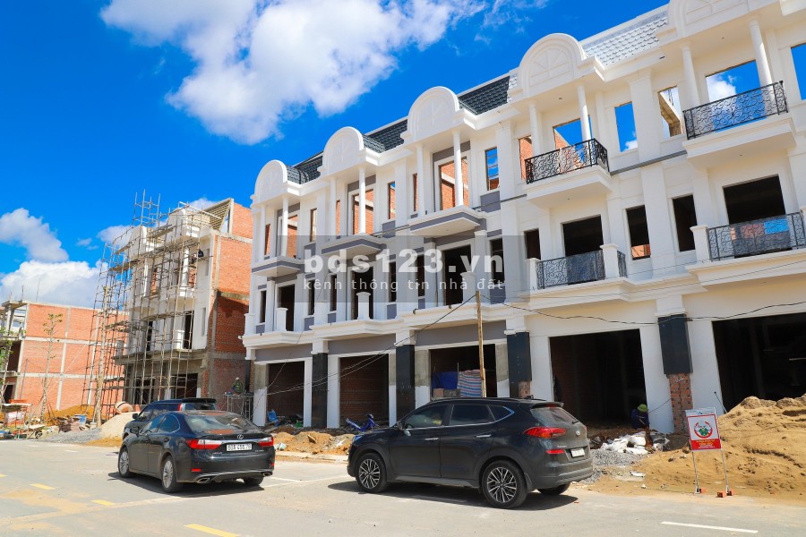 Bán đất nền ở gần sân bay Quốc Tế Long Thành