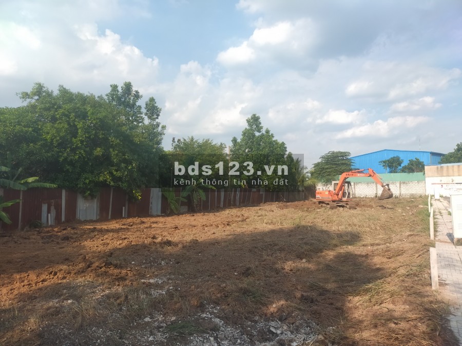 Đất nền mặt tiền đường Võ Văn Bích full thổ cư, sổ hồng riêng