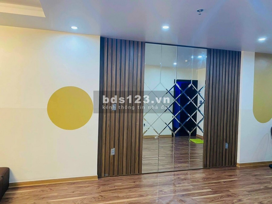 Gia đình cần bán gấp căn hộ cao cấp chung cư Eurowindow park city Thanh Hóa