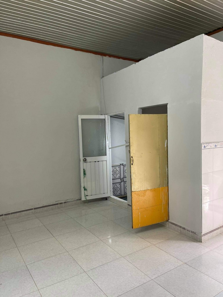 Cần bán nhà cấp 4 sổ riêng, kp3 phường Trảng Dài, mt đường 6m, khu vực đông dân cư