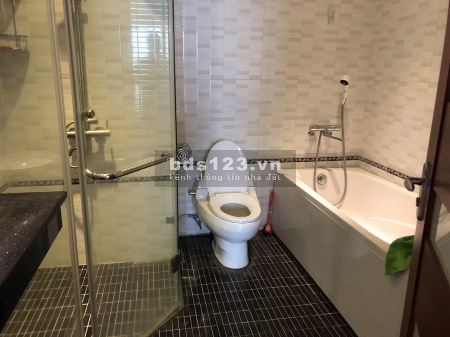 Cho thuê căn hộ ở Golden Land Nguyễn Trãi, 3PN đủ đồ 16tr/tháng LH 0327582785