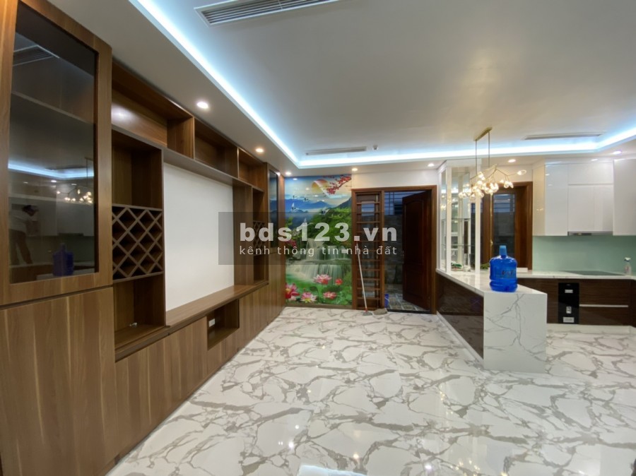 Cho thuê biệt thự K5 Ciputra 4 ngủ, 140m2, full nội thất. Giá liên hệ: 0973781843 Ánh.