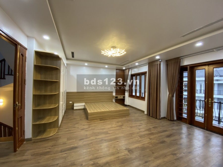 Cho thuê biệt thự K5 Ciputra 4 ngủ, 140m2, full nội thất. Giá liên hệ: 0973781843 Ánh.