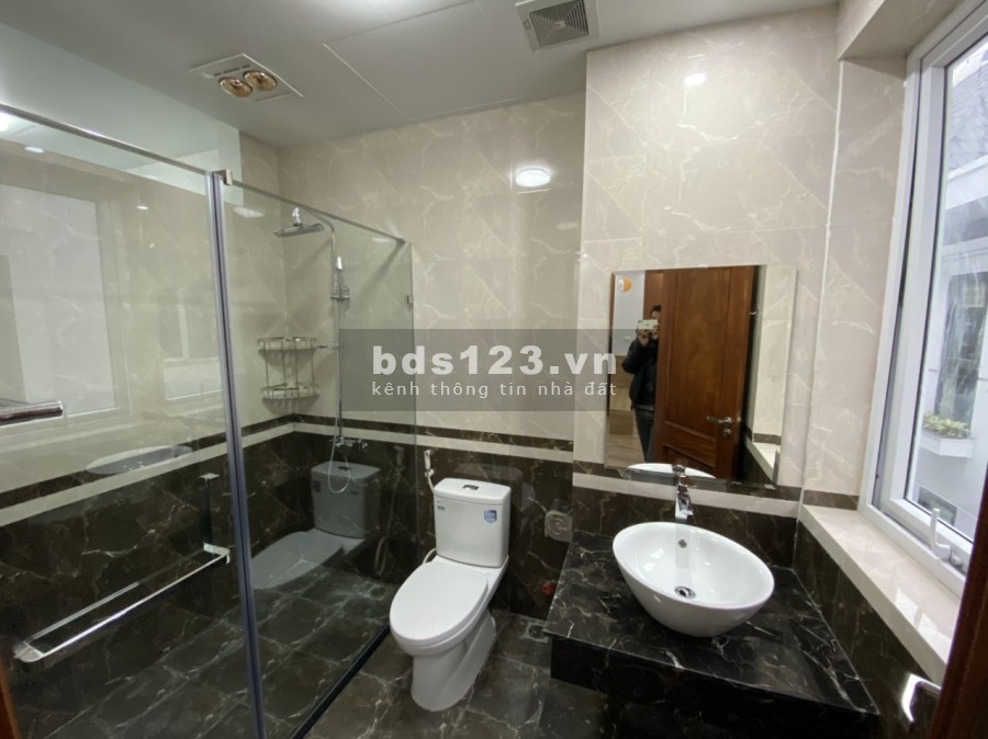 Cho thuê biệt thự K5 Ciputra 4 ngủ, 140m2, full nội thất. Giá liên hệ: 0973781843 Ánh.