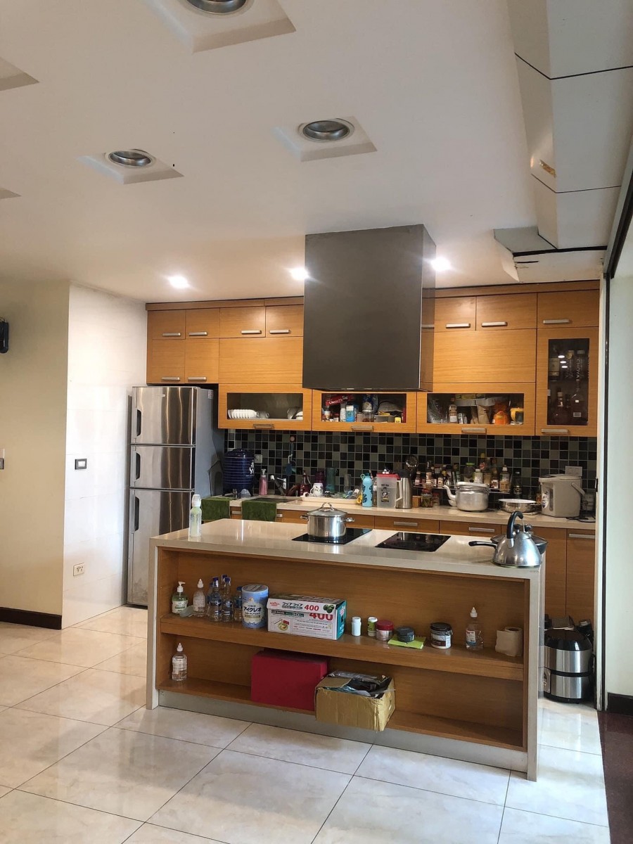 Bán Nhà phố Nguyễn Thị Định Cầu Giấy Phân Lô View Vườn Hoa Vỉa Hè 75m2*5T 17.8 Tỷ 0835967888