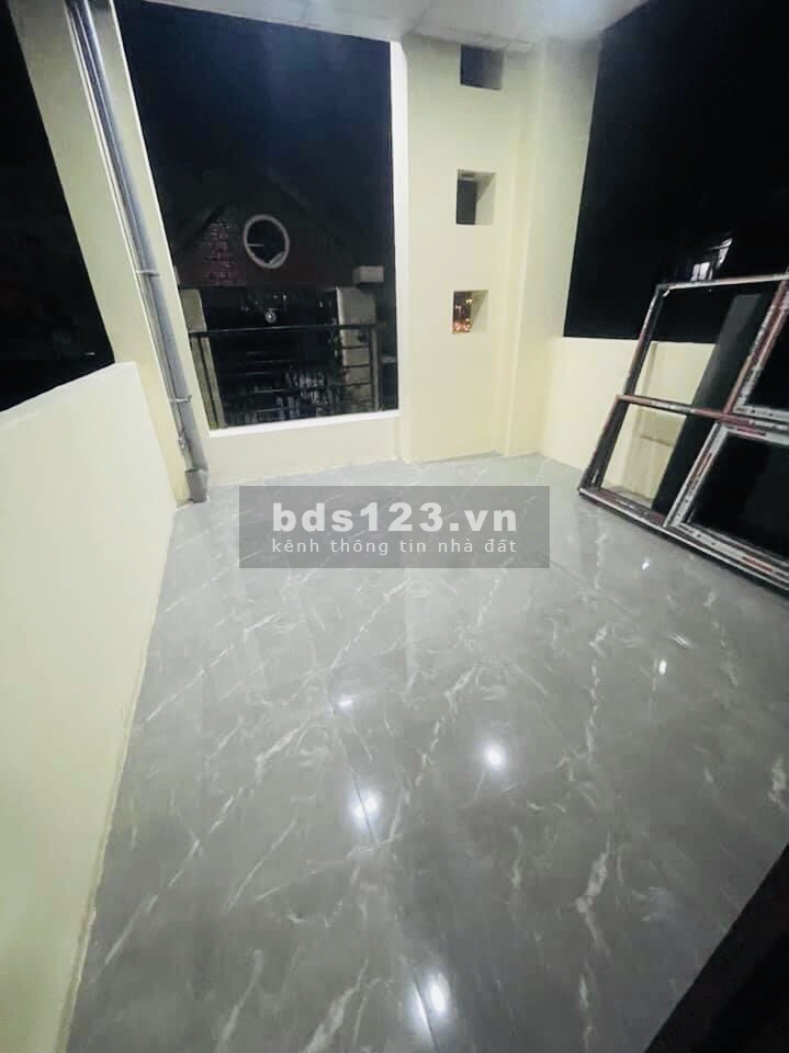 Chính Chủ Bán Gấp Nhà Trần Hưng Đạo Quận 1 - 5 tầng - Tặng Nội Thất - Nhỉnh 6tỷ
