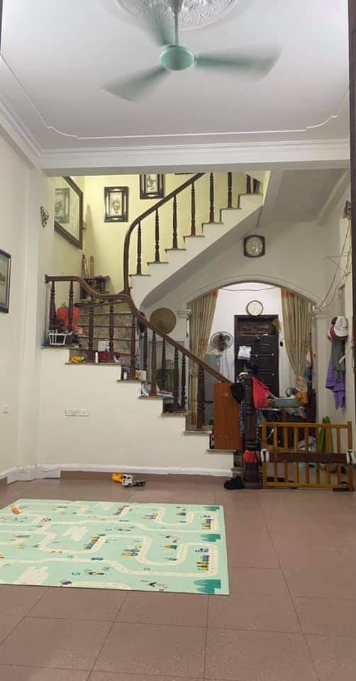 Bán nhà Quang Trung Hà Đông lô góc ô tô đỗ cửa ngõ thoáng thông 56m2-4 tầng-giá 4.5 tỷ