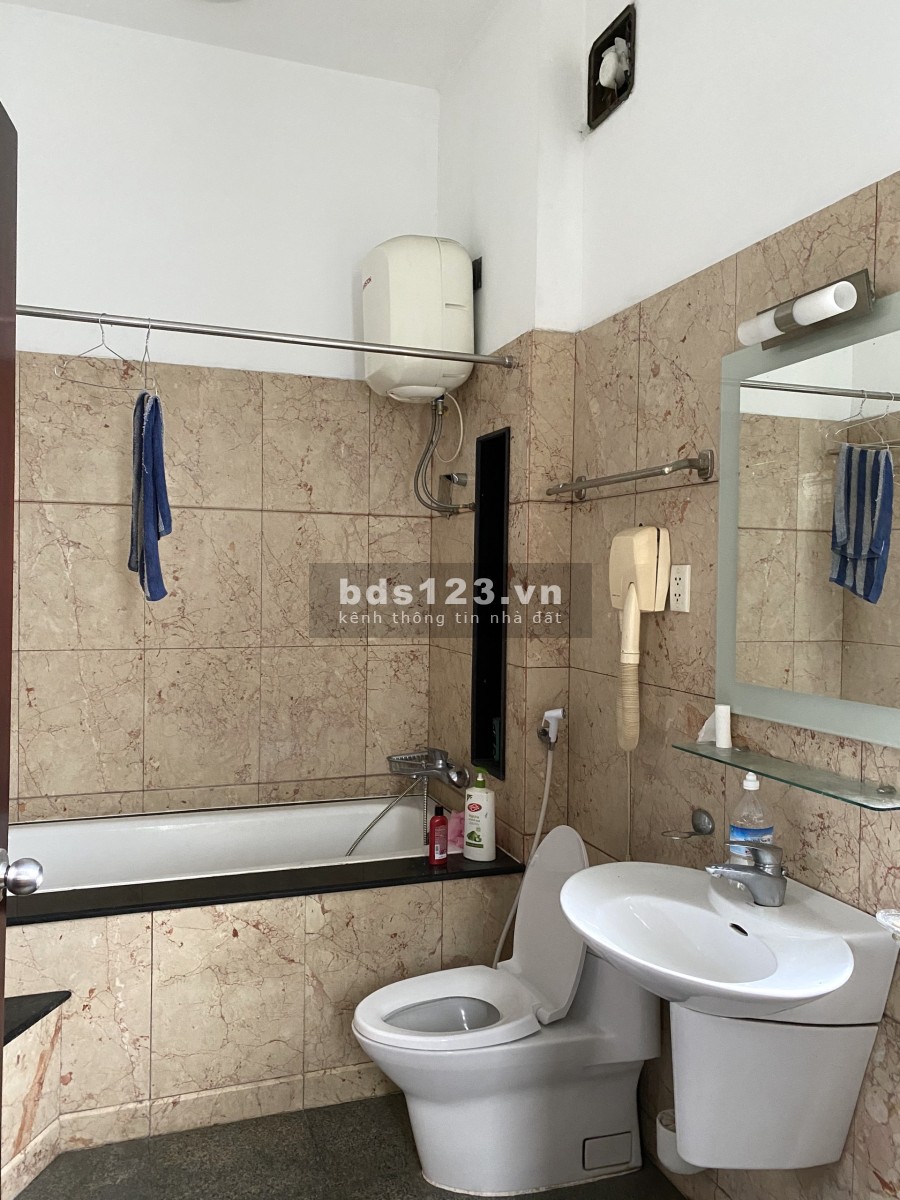 Biệt thự sân vườn Điện Biên Phủ ngay cạnh Đại Học Hồng Bàng Phường 15, Bình Thạnh.