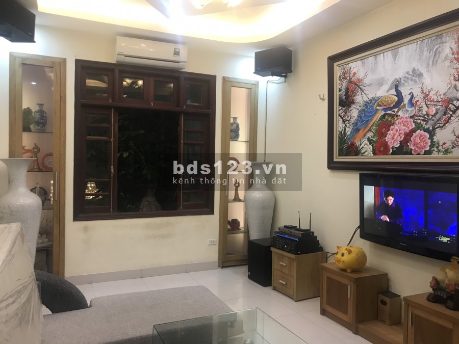 Bán nhà đẹp 5 tầng x 65m2 Phố Trần Phú Hà Đông ô tô vào nhà giá 7 tỷ. LH 0912442669