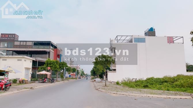 Đất tốt vị trí đẹp đầu tư giá tốt cho đầu tư mùa dịch 9-11 tr/m2, sổ hồng riêng