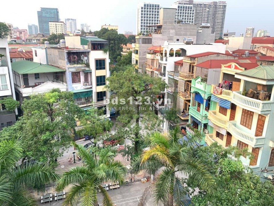 Nhà đẹp siêu sang 6 tầng, thang máy Nguyễn Khánh TOàn, ngõ thông, ô tô tránh, tiện ích đỉnh
