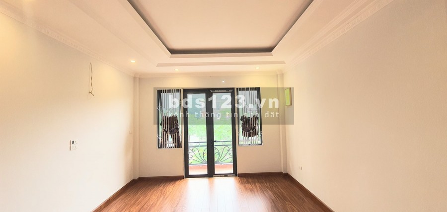 Nhà mới Koong thang máy, 2 ô tô tránh nhau, vỉa hè rộng, kinh doanh đỉnh