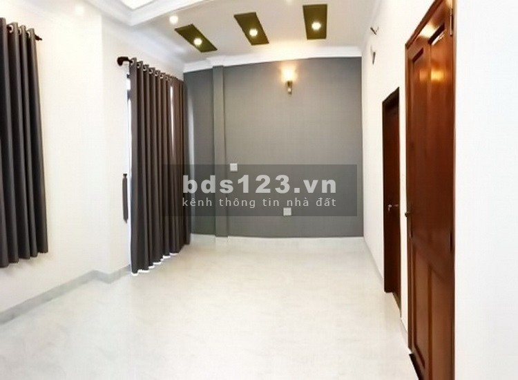Nhà Phố Đẹp 1 Lầu HXH 1113 Huỳnh Tấn Phát, Phường Phú Thuận, Quận 7