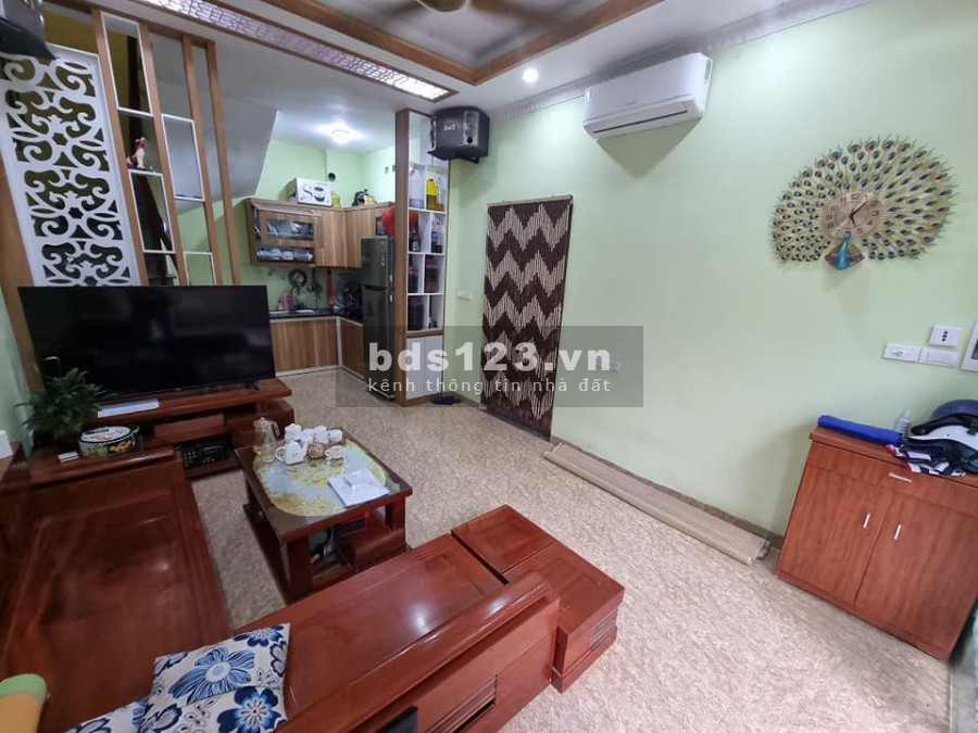 Bán gấp nhà Phương Canh - Nam Từ Liêm 30M2, 5 tầng, giá bán 3,35 tỷ