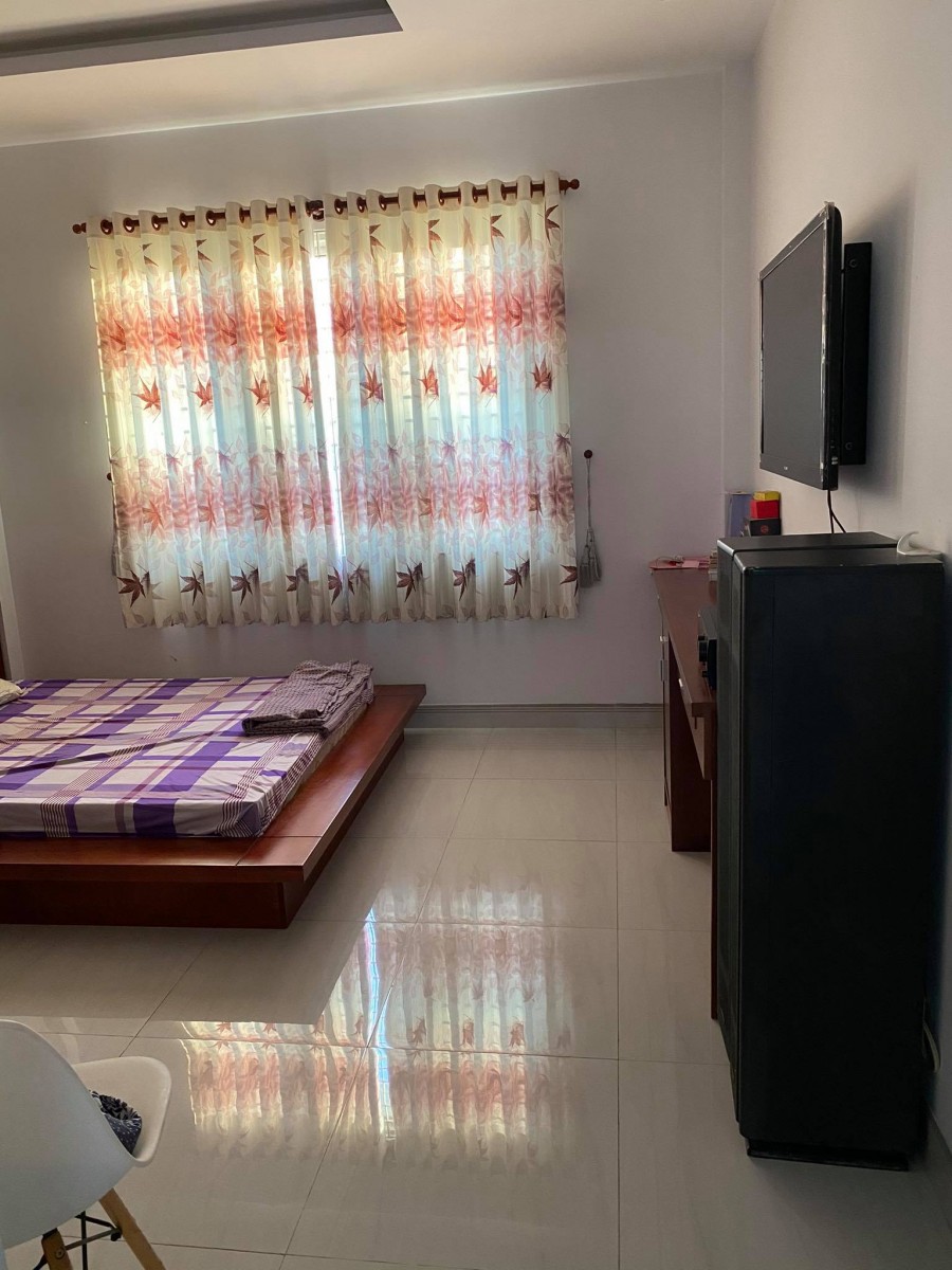Bán nhà HXH đường Nguyễn Ảnh Thủ, Quận 12
