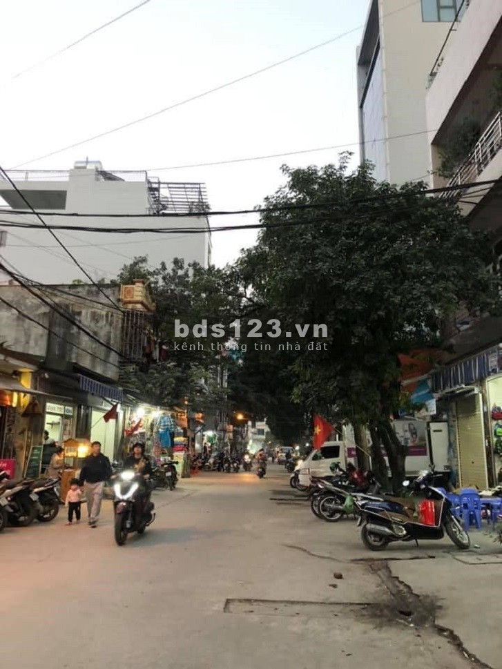 Bán nhà Thịnh Liệt, HM ô tô tránh, ô tô vào nhà, kinh doanh 80m2, mt5m, nhỉnh 5 tỷ