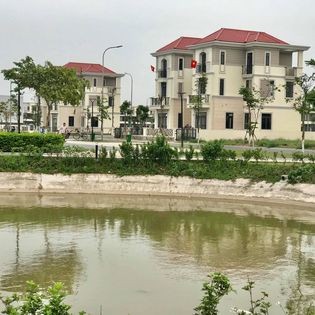 Cần Bán căn Biệt thự Từ Sơn Bắc Ninh giá tôt, khu đô thị bậc nhất