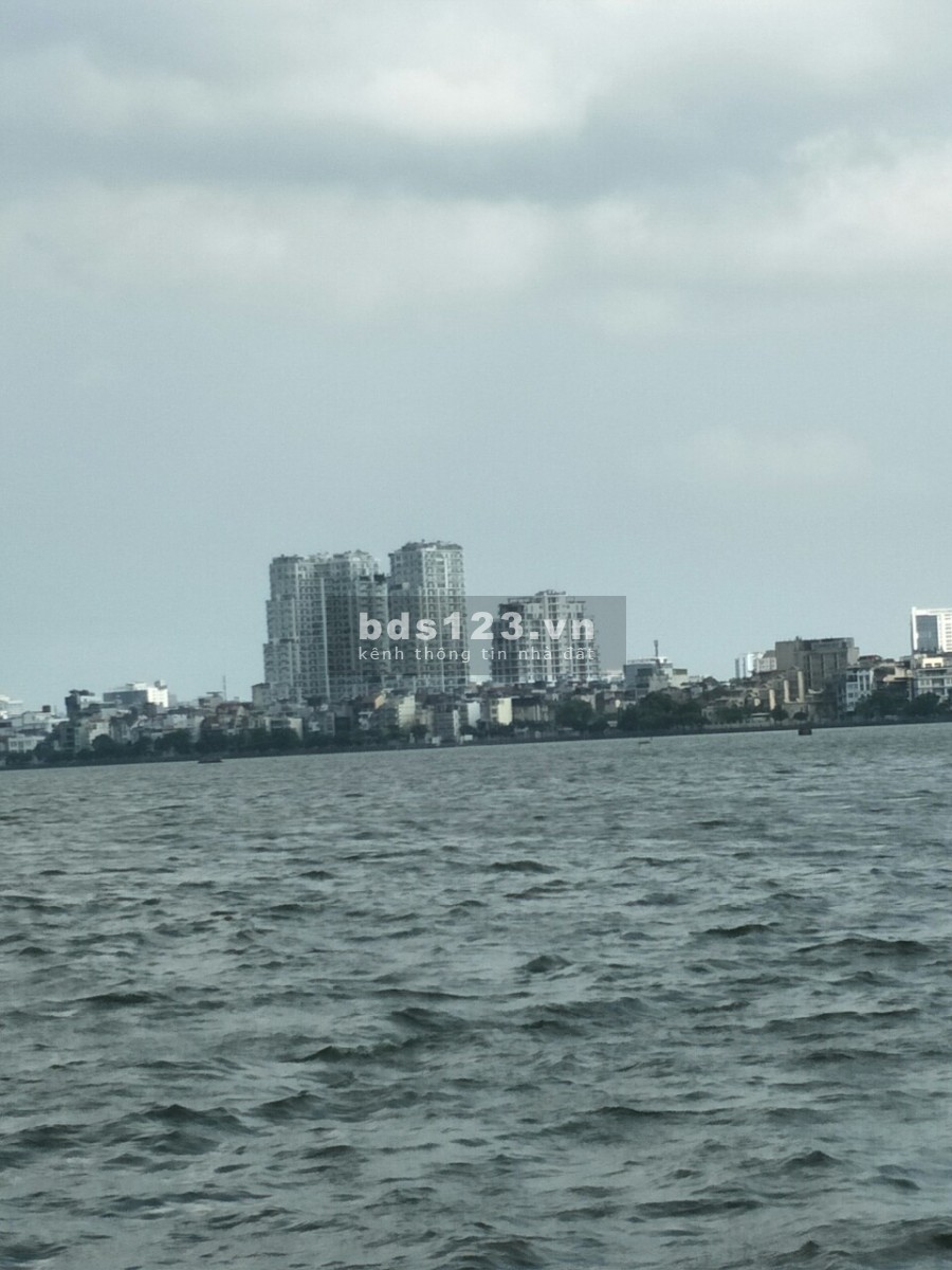 Bán nhà mặt phố Trích Sài, Q.Tây Hồ, 47m2 x 5 tầng, Giá 17 tỷ, View Hồ Tây. Vỉa hè. KD.